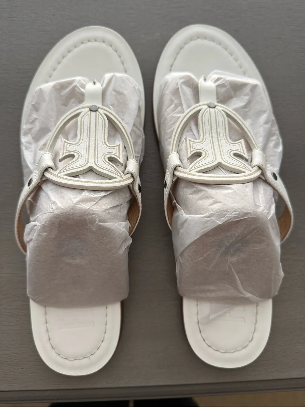 FRYE “Taylor” White Leather Thong Sandals